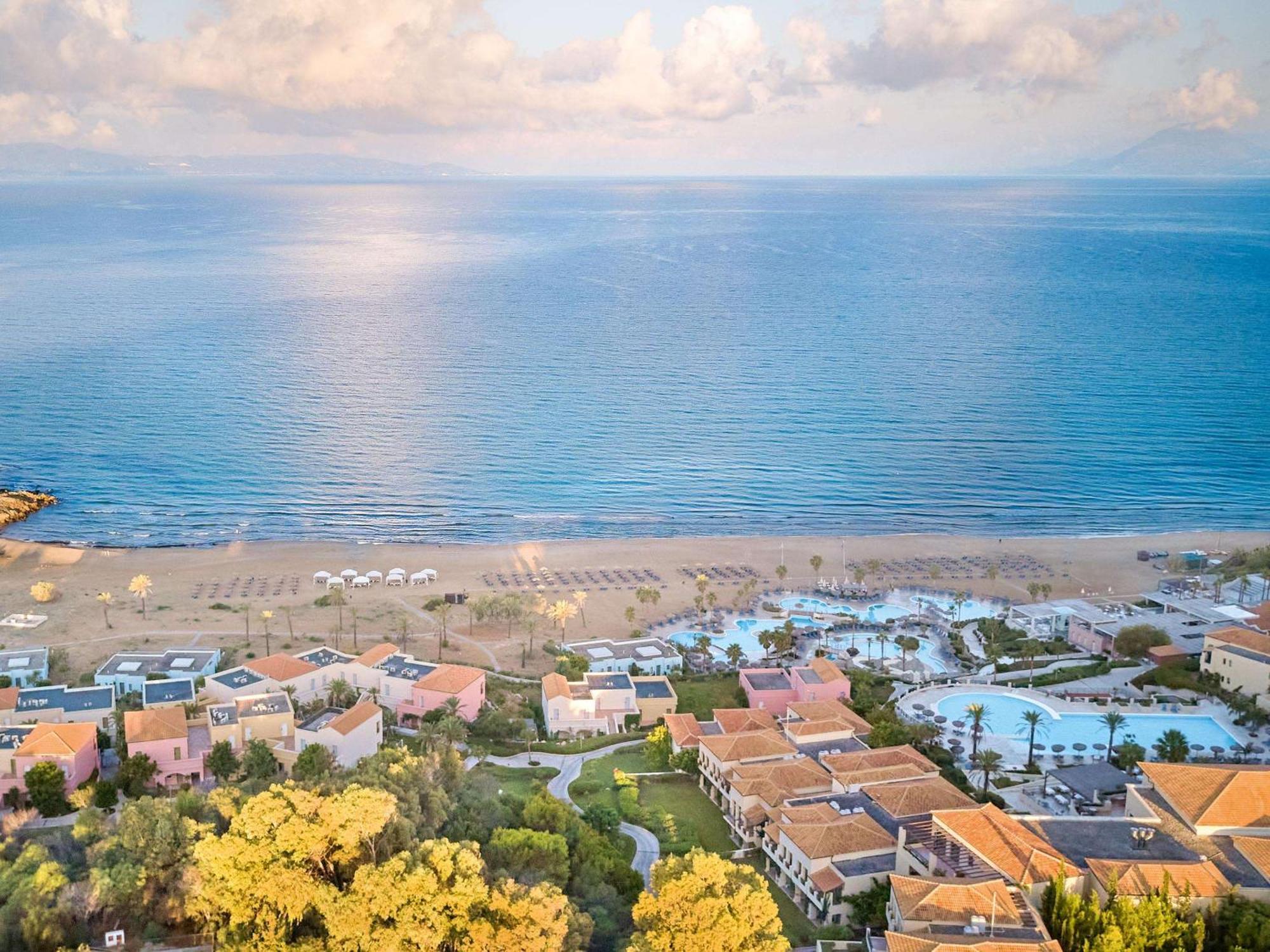 Grecotel Luxme Oasis At Riviera Olympia & Aqua Park Loutrá Killínis Buitenkant foto